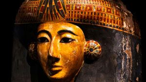 egyptian statue