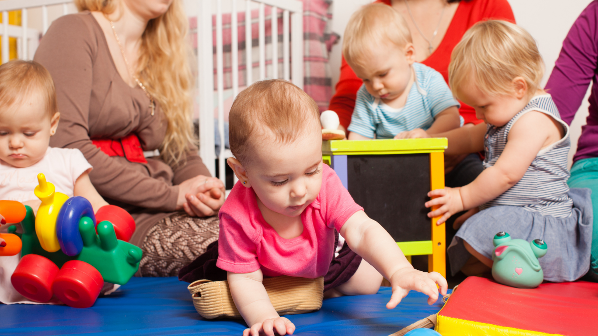 toddlers playing